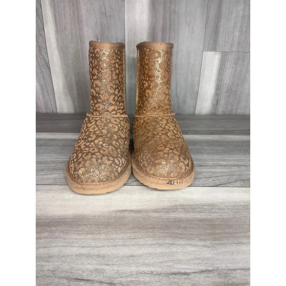 UGG Classic Short Boots Kids Size 3 Tan Gold Leopard Print Metallic Suede